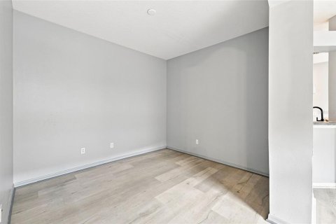 Villa ou maison à vendre à Tampa, Floride: 2 chambres, 144.18 m2 № 2348194 - photo 9