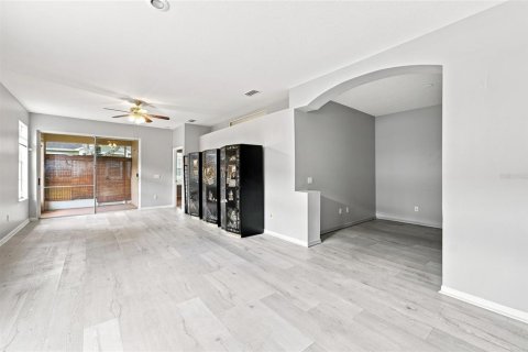 Villa ou maison à vendre à Tampa, Floride: 2 chambres, 144.18 m2 № 2348194 - photo 5