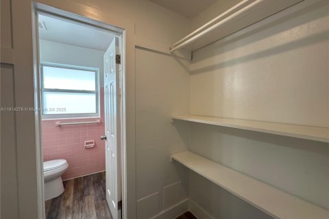 Appartement à louer à Hollywood, Floride № 1969922 - photo 13