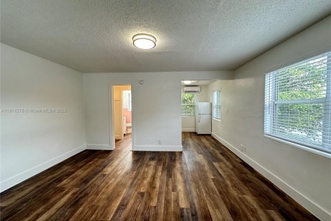 Appartement à louer à Hollywood, Floride № 1969922 - photo 2