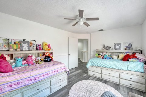 House in Cooper City, Florida 3 bedrooms, 201.13 sq.m. № 2066202 - photo 24