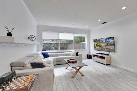 House in Cooper City, Florida 3 bedrooms, 201.13 sq.m. № 2066202 - photo 4