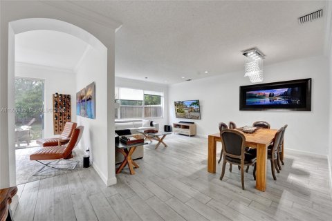 House in Cooper City, Florida 3 bedrooms, 201.13 sq.m. № 2066202 - photo 29