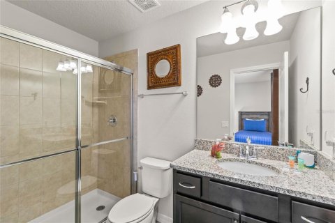 Villa ou maison à louer à Kissimmee, Floride: 5 chambres, 243.59 m2 № 1900818 - photo 25