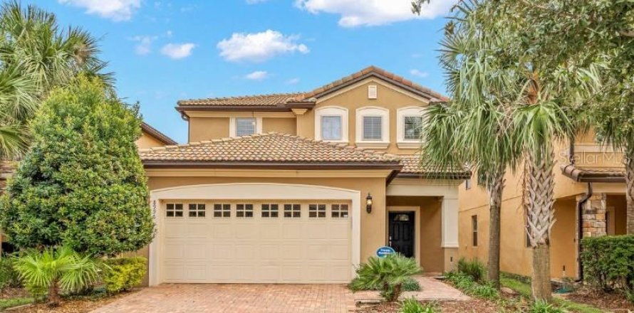 Villa ou maison à Kissimmee, Floride 5 chambres, 243.59 m2 № 1900818
