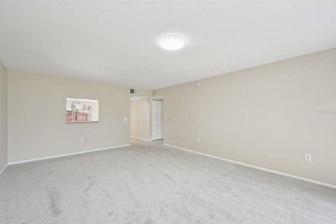 Condo in Bradenton, Florida, 2 bedrooms  № 1598437 - photo 5