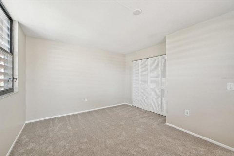Condo in Bradenton, Florida, 2 bedrooms  № 1598437 - photo 19