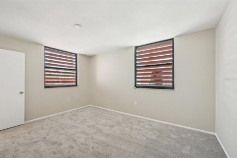 Condo in Bradenton, Florida, 2 bedrooms  № 1598437 - photo 21