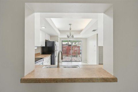 Condo in Bradenton, Florida, 2 bedrooms  № 1598437 - photo 9