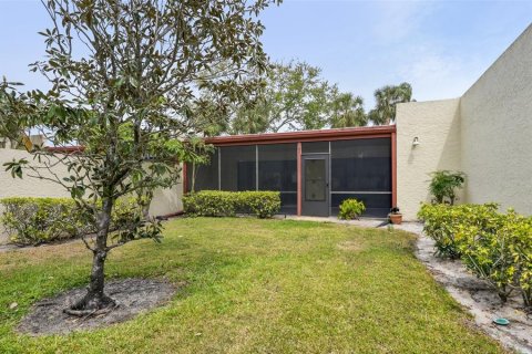 Condo in Bradenton, Florida, 2 bedrooms  № 1598437 - photo 28