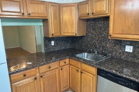 Copropriété à vendre à Margate, Floride: 2 chambres, 91.97 m2 № 2084543 - photo 2