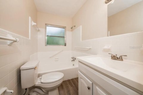 Villa ou maison à louer à Venice, Floride: 2 chambres, 104.05 m2 № 1810030 - photo 4