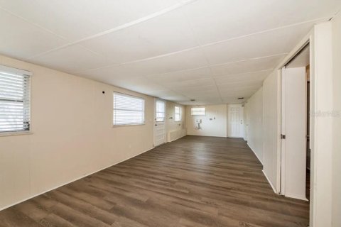 Villa ou maison à louer à Venice, Floride: 2 chambres, 104.05 m2 № 1810030 - photo 7