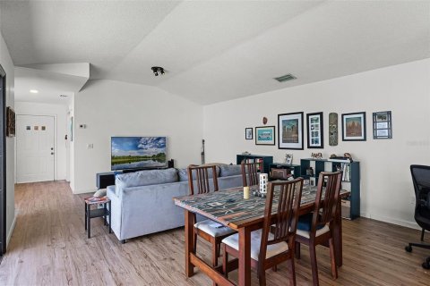Villa ou maison à vendre à Winter Park, Floride: 2 chambres, 122.63 m2 № 1900760 - photo 8