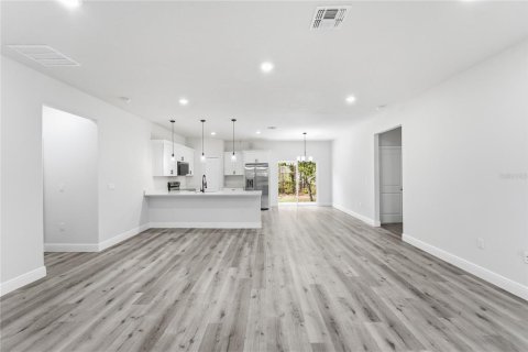 House in Citrus Springs, Florida 4 bedrooms, 170.29 sq.m. № 2234732 - photo 8