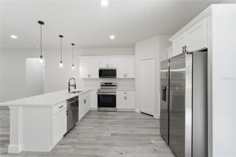 House in Citrus Springs, Florida 4 bedrooms, 170.29 sq.m. № 2234732 - photo 12