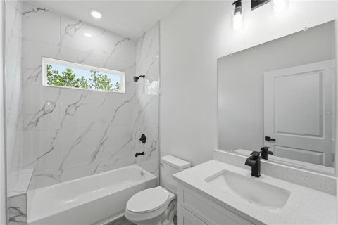 House in Citrus Springs, Florida 4 bedrooms, 170.29 sq.m. № 2234732 - photo 18