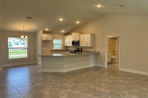 House in Venice, Florida 3 bedrooms, 143.07 sq.m. № 1252284 - photo 7