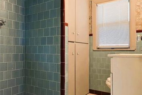 Снять в аренду квартиру в Лейк-Уэльс, Флорида 1 комната, 131.74м2, № 2198213 - фото 9