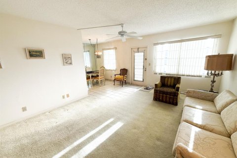 Copropriété à vendre à Deerfield Beach, Floride: 2 chambres, 76.92 m2 № 2087053 - photo 11