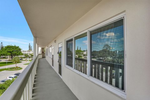 Copropriété à vendre à Deerfield Beach, Floride: 2 chambres, 76.92 m2 № 2087053 - photo 7