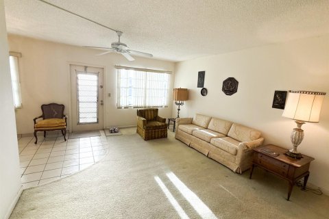 Copropriété à vendre à Deerfield Beach, Floride: 2 chambres, 76.92 m2 № 2087053 - photo 9