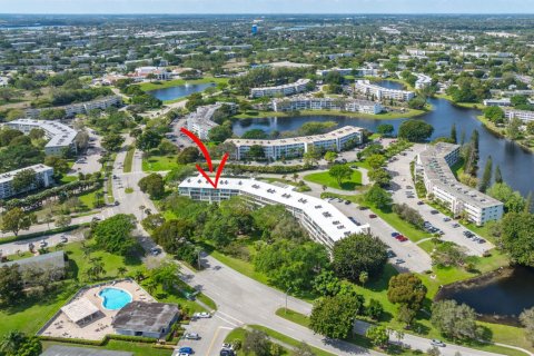 Copropriété à vendre à Deerfield Beach, Floride: 2 chambres, 76.92 m2 № 2087053 - photo 4