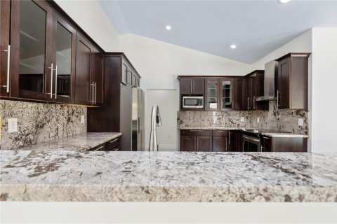 House in Cutler Bay, Florida 4 bedrooms, 240.06 sq.m. № 1858916 - photo 28