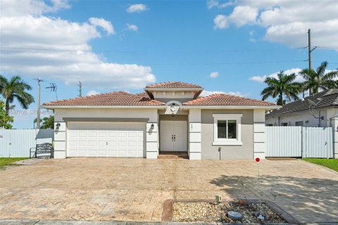Villa ou maison à vendre à Homestead, Floride: 4 chambres, 148.36 m2 № 2399838 - photo 8
