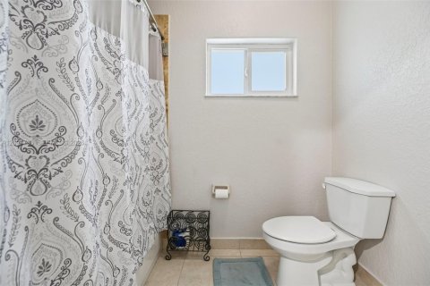 Villa ou maison à vendre à Homestead, Floride: 4 chambres, 148.36 m2 № 2399838 - photo 25