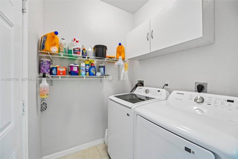 Villa ou maison à vendre à Homestead, Floride: 4 chambres, 148.36 m2 № 2399838 - photo 13