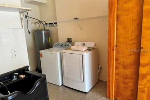 Casa en venta en Poinciana, Florida, 2 dormitorios, 179.77 m2 № 2314212 - foto 19
