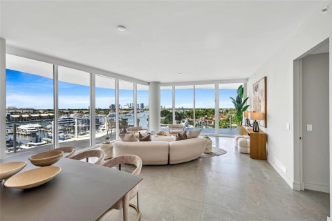 Condo in Fort Lauderdale, Florida, 3 bedrooms  № 2081900 - photo 19