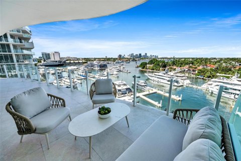 Condo in Fort Lauderdale, Florida, 3 bedrooms  № 2081900 - photo 29
