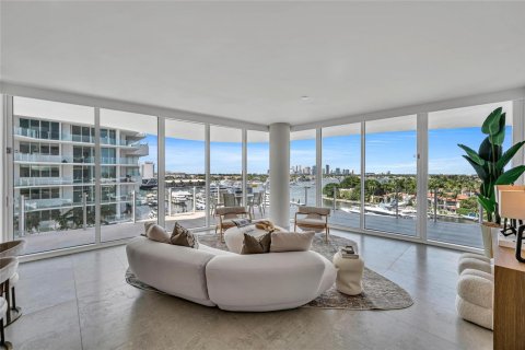 Condo in Fort Lauderdale, Florida, 3 bedrooms  № 2081900 - photo 21