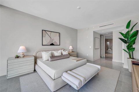Condo in Fort Lauderdale, Florida, 3 bedrooms  № 2081900 - photo 11