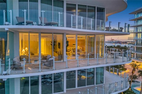 Condo in Fort Lauderdale, Florida, 3 bedrooms  № 2081900 - photo 17