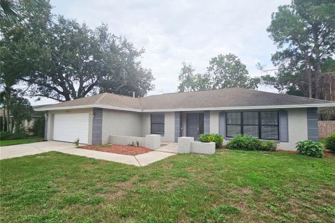 Casa en alquiler en Orlando, Florida, 3 dormitorios, 164.9 m2 № 1918133 - foto 24