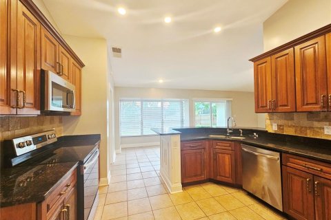 Villa ou maison à louer à Orlando, Floride: 3 chambres, 164.9 m2 № 1918133 - photo 6
