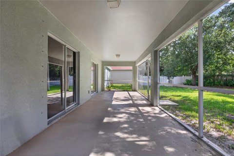 House in Fort Myers, Florida 3 bedrooms, 185.15 sq.m. № 2200752 - photo 30