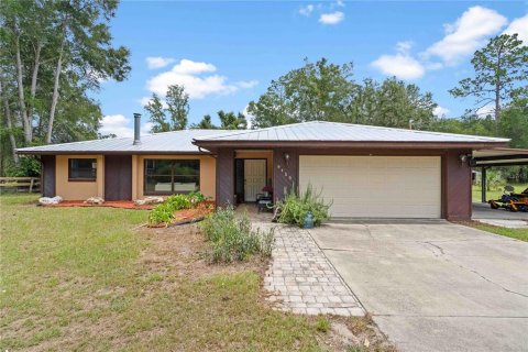 Villa ou maison à Dunnellon, Floride 3 chambres, 178.37 m2 № 2150685