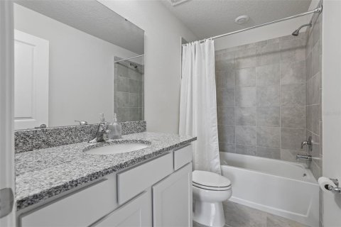 Touwnhouse à vendre à Wesley Chapel, Floride: 2 chambres, 134.8 m2 № 2137532 - photo 14