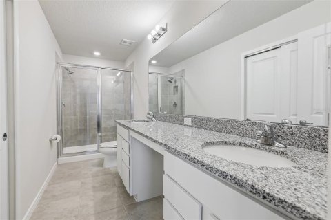 Touwnhouse à vendre à Wesley Chapel, Floride: 2 chambres, 134.8 m2 № 2137532 - photo 10
