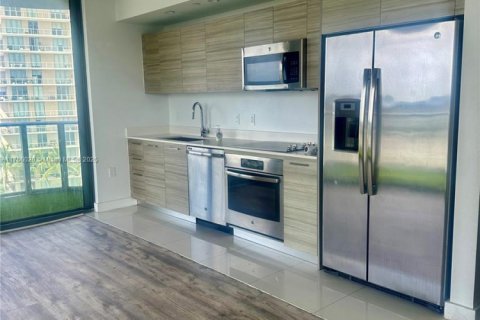 Condominio en venta en Miami, Florida, 2 dormitorios, 80.27 m2 № 1958510 - foto 8