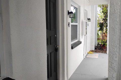 Apartment in Saint Petersburg, Florida 1 bedroom, 39.48 sq.m. № 2294927