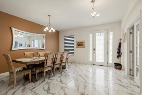 Casa en venta en Orlando, Florida, 4 dormitorios, 302.95 m2 № 1835042 - foto 4