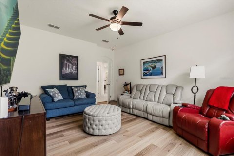 Casa en venta en Orlando, Florida, 4 dormitorios, 302.95 m2 № 1835042 - foto 23