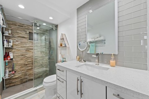 Copropriété à vendre à Fort Lauderdale, Floride: 1 chambre, 83.61 m2 № 2432273 - photo 13