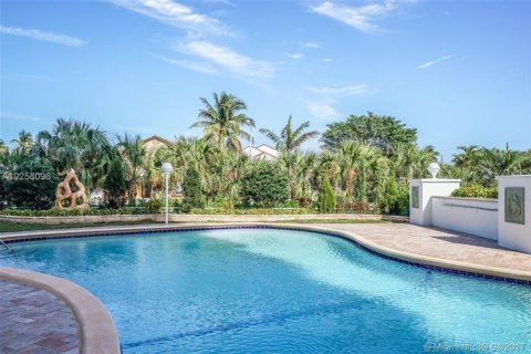 Copropriété à vendre à Fort Lauderdale, Floride: 1 chambre, 83.61 m2 № 2432273 - photo 19