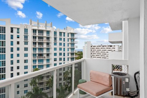 Copropriété à vendre à Fort Lauderdale, Floride: 1 chambre, 83.61 m2 № 2432273 - photo 16